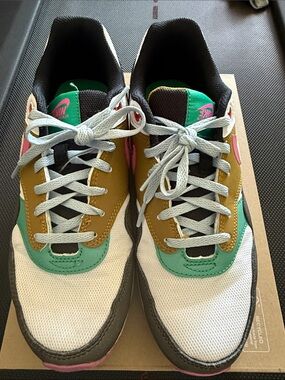 Nike air max Multicolor Sneakers - Green, Mustard, Pink, Gray, White
